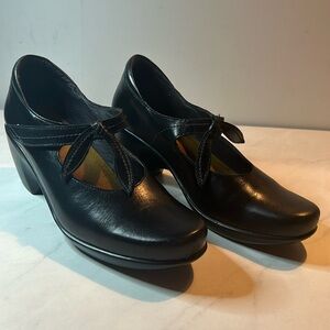 Naot Genuine Leather Pewter Patent Clogs Heels Mary Janes Shoe Size EU-41 US-10